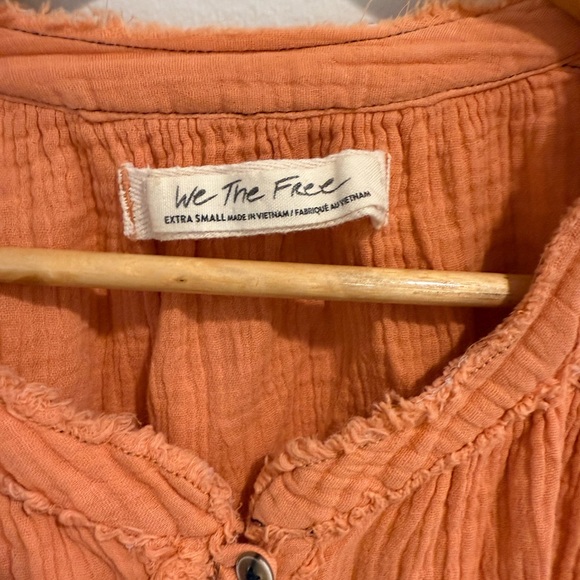Free People “We the Free” Perpetual Sunset Orange Coral Ling Sleeve Top Sz XS - Picture 4 of 9
